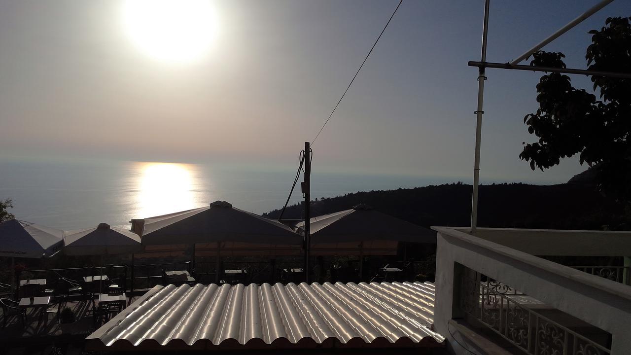 Sunset Bella Vista Daire Athánion Dış mekan fotoğraf